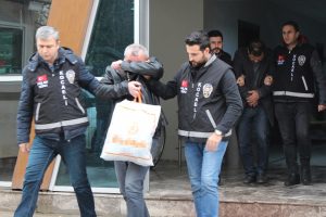 Sosyal medyada gen&ccedil; kızlara tuzak kuran &ccedil;ete &ccedil;&ouml;kertildi