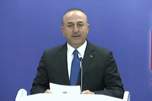 "İdeolojilere kurban edilmiş bir AKPM var"