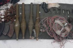 Hakkari kırsalında silah ve m&uuml;himmat ele ge&ccedil;irildi