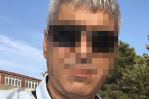Okul m&uuml;d&uuml;r&uuml;nden fazla mesai oyunu!