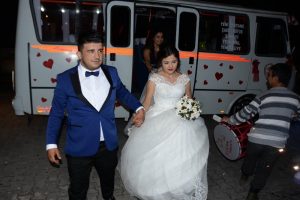 Ekmek teknesi minib&uuml;s, gelin arabası oldu