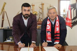 Aşigoların yeni hocası Bahri Kaya oldu
