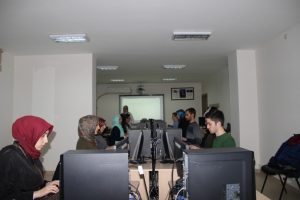 Bursa İnesmek'te F klavye kursu &ouml;ğrencileri zabıt katipliğini kazandı