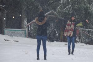 Kartepe'de kar kalınlığı 70 santime ulaştı