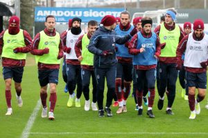 Trabzonspor'da 4 isim salonda &ccedil;alıştı