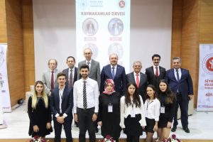 Bandırma &Uuml;niversitesi'nde Kaymakamlar Zirvesi paneli