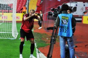 Spor Toto 1. Lig'de perde a&ccedil;ılıyor