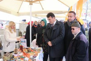 Bursa'da Ak Partili kadınlardan yerli vurgusu
