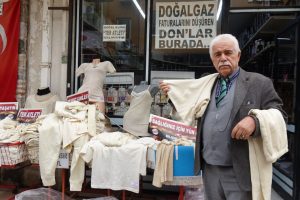 Bursa'da y&uuml;ksek doğal gaz faturalarına 'y&uuml;n &ccedil;amaşırlı' &ouml;nlem