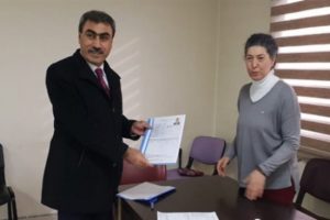 MHP'den ihra&ccedil; edilen başkan HDP'den aday adayı oldu