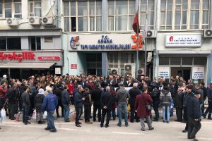 İsyan &ccedil;ıktı! "&Ccedil;alışmıyoruz"
