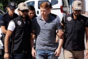 YPG'den yargılanan İngiliz &uuml;lkesine ka&ccedil;mış