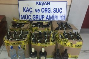 Edirne'de 72 şişe kaçak içki yakalandı
