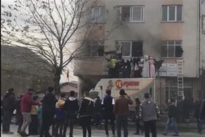 İstanbul Arnavutköy'de yangın dehşeti