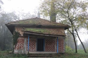670 yıllık cami restore edilmeyi bekliyor