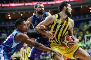 Fenerbah&ccedil;e Beko CSKA'yı ağırlıyor