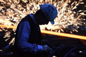 Ekonomistler sanayi &uuml;retimi verisini değerlendirdi