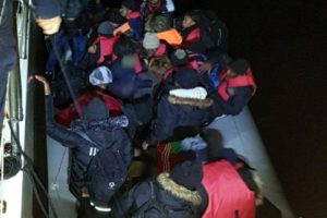 4 g&uuml;nde 218 ka&ccedil;ak g&ouml;&ccedil;men yakalandı