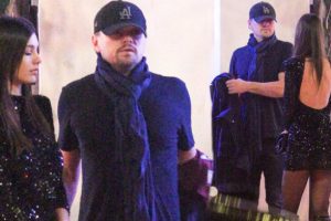 Leonardo DiCaprio sevgilisiyle g&ouml;r&uuml;nt&uuml;lendi
