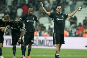 Beşiktaş ayrılığı KAP'a bildirdi