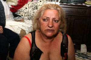 &Ouml;nce saldırdılar sonra parasını aldılar