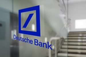 Deutsche Bank'ta sular bir t&uuml;rl&uuml; durulmuyor