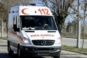 Otob&uuml;s, gazi ve avukatlara &ccedil;arptı! Yaralılar var