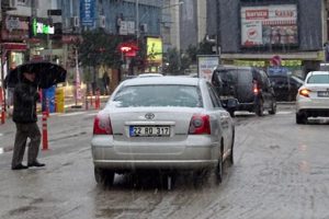 Meteoroloji uyarı yayınlamıştı! Ve başladı