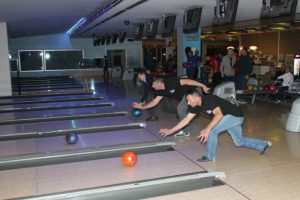 Bursa'da bowling turnuvasının kazananı belli oldu