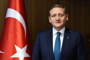 G&ouml;ksel G&uuml;m&uuml;şdağ &uuml;yeliğini sonlandırdı