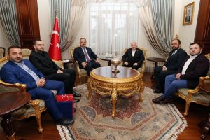 BEKSİAD, Bursa Valisi Canbolat'ı ziyaret etti