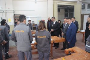 Ahşap oyuncaklar Bursa İneg&ouml;l'deki tematik lisesinde &uuml;retilecek