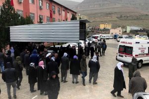 &Uuml;niversite sınavına hazırlanan gen&ccedil; intihar etti