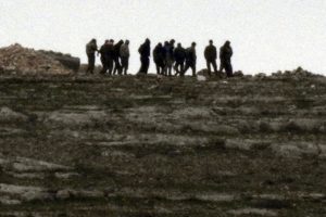 Ter&ouml;ristler toplantı halindeyken g&ouml;r&uuml;nt&uuml;lendi