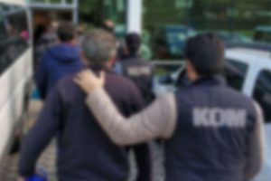 Bursa merkezli 11 ilde 2 ayrı FET&Ouml; operasyonu! 40 kişi hakkında yakalama kararı