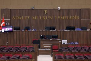 Ter&ouml;r &ouml;rg&uuml;t&uuml; PKK i&ccedil;in belediyede ila&ccedil; toplamış