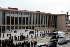 Van'da ter&ouml;r operasyonu: 6 kişi g&ouml;zaltında