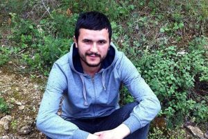 Bursa'da 56 yerinden bı&ccedil;akladığı arkadaşını boğazını keserek &ouml;ld&uuml;ren sanığa m&uuml;ebbet hapis