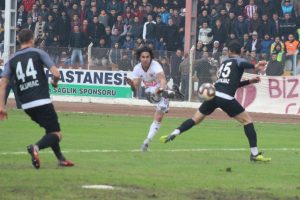Hatayspor 3 puanı 3 golle aldı