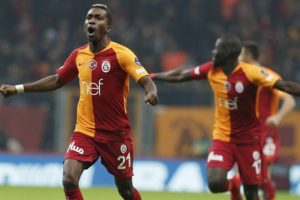 Galatasaray hasreti bitirdi! Nefes kesen ma&ccedil;ta 6 gol, 1 penaltı...