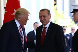 Trump: Erdoğan, Suriye'de IŞİD'den kalanı yok edeceğini s&ouml;yledi
