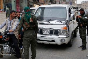 PKK'lılar sivil elbiseyle ka&ccedil;ıyor