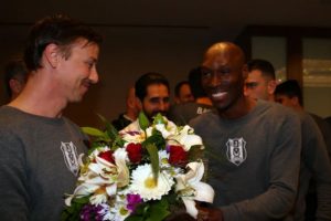 Guti Hernandez kalıyor!