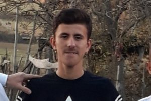 Kazada yaralanan lise &ouml;ğrencisi hayatını kaybetti