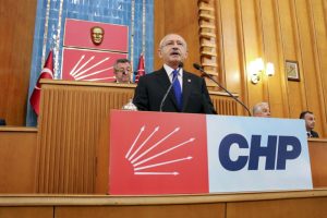 Kılı&ccedil;daroğlu grup toplantısında a&ccedil;ıklamalarda bulundu