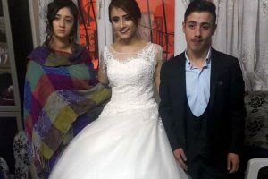 Aynı odada &ouml;len 3 kardeş, toprağa verildi