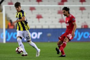 Fenerbah&ccedil;e'nin vazge&ccedil;ilmezi Neustaedter