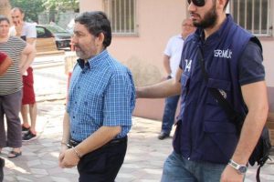 FET&Ouml; tutuklusu eski Rekt&ouml;r Pakdemirli tahliye istedi