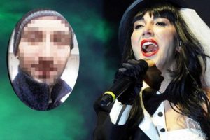 &Uuml;nl&uuml; şarkıcıyı taciz eden sanık akıl hastanesine sevk edildi
