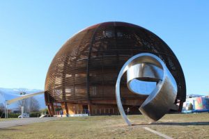 CERN'de T&uuml;rk iş d&uuml;nyasının 'topuk sesleri'